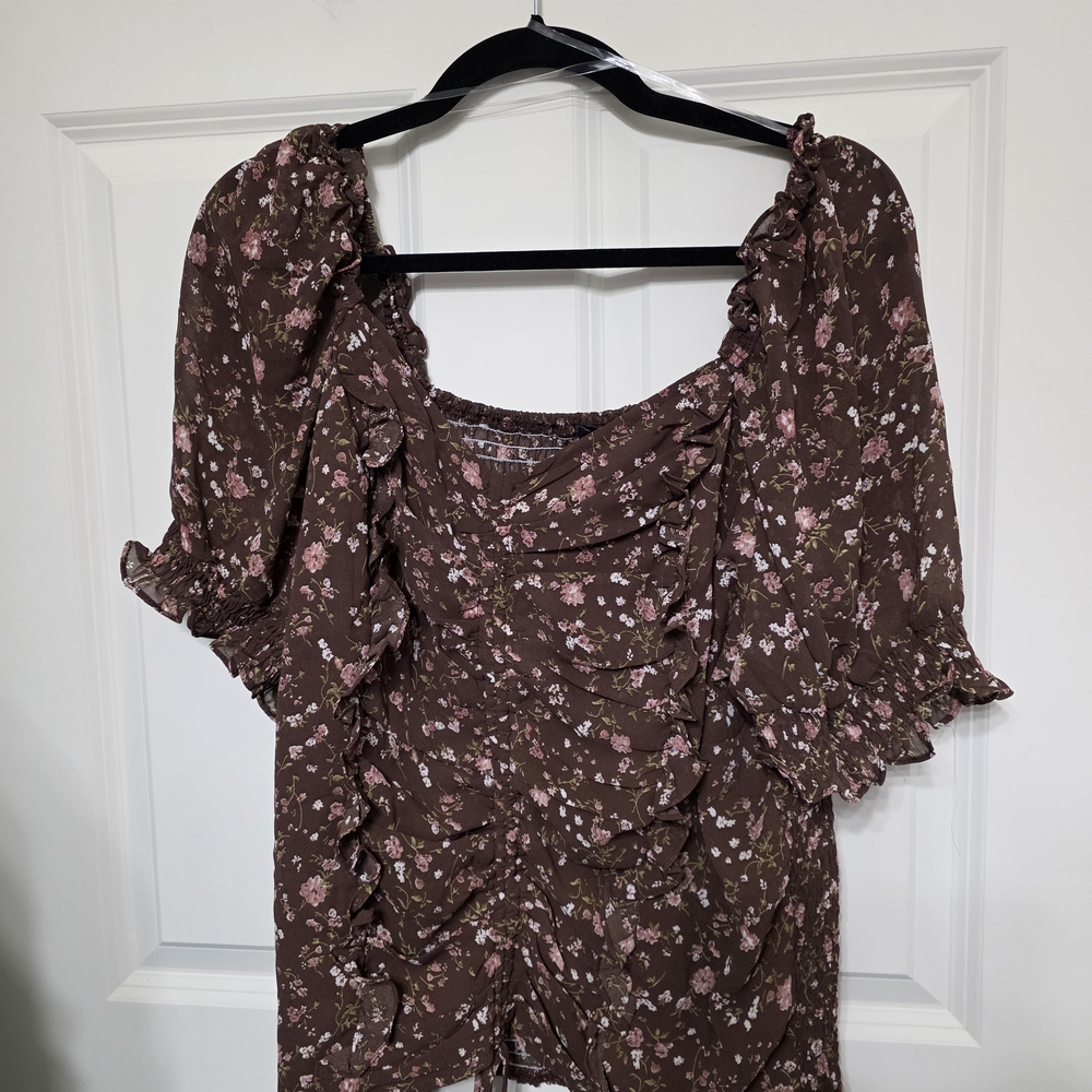 (2 FOR $20) Zenobia Floral Top